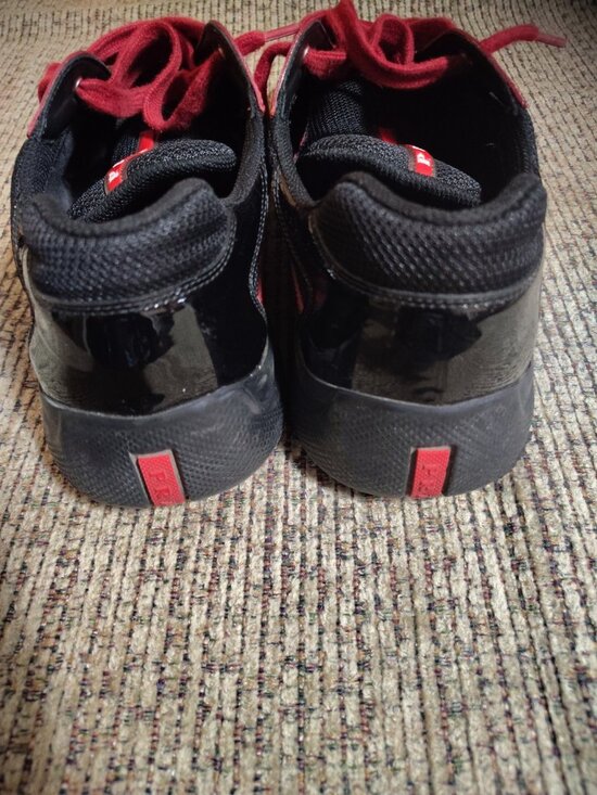 PRADA Size 11 Men\'s Red Black Low Top Lace Solid Pattern Athletic Sneakers W/Box main image 7